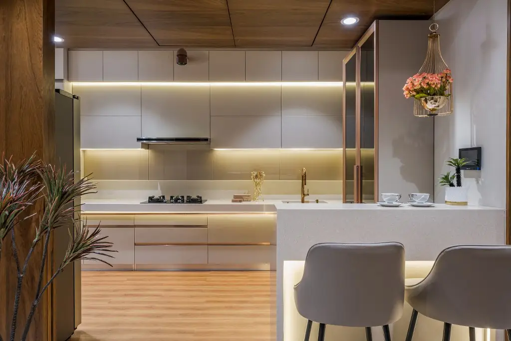 Modular kitchen by Vibgyor Interiors, interior designers in Hoodi, Bangalore